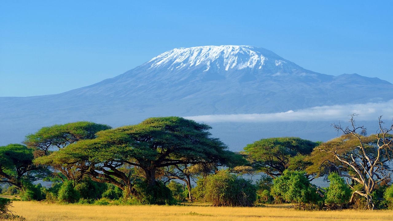 "Exploring Historical Sites in Africa: Ancient Civilizations and Landmarks"